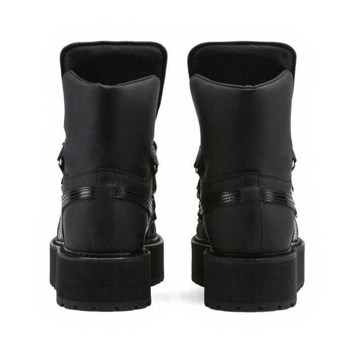 Черевики  Puma SneakerBoot Black Eyelet x Rihanna