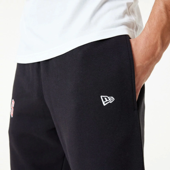 Штани New Era NBA ESSENTLS JOGGER BULLS