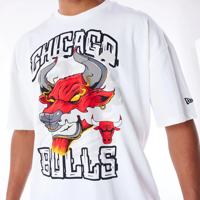 Футболка New Era GRAPHIC BULLS