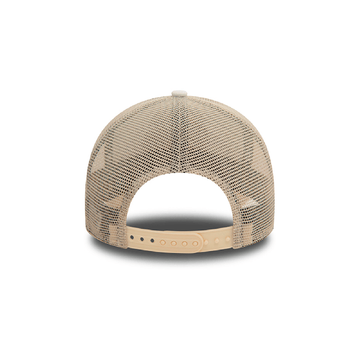 Бейсболка New Era GRAPHIC PRINT TRUCKER