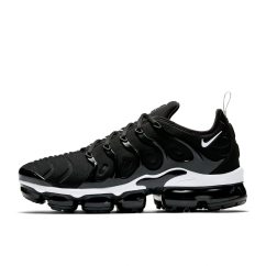 Кросівки Nike AIR VAPORMAX PLUS