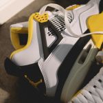Кросівки Jordan 4 Retro Vivid Sulfur (W)