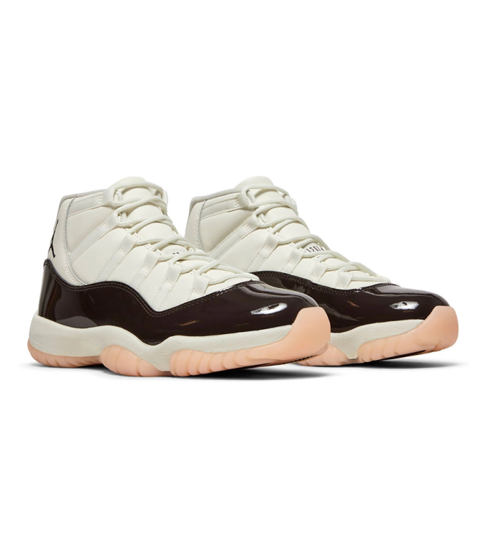 Кросівки Jordan 11 Retro Neapolitan (W)