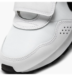 Кросівки Nike MD Valiant