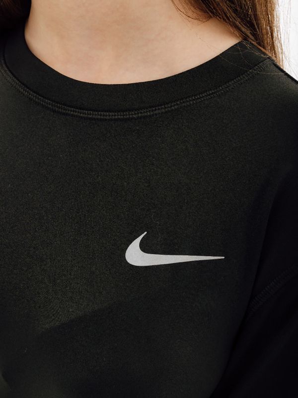 Футболка тренувальна Nike W NK DF ELEMENT CREW