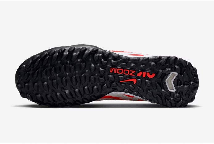 Сороконіжки Nike ZOOM VAPOR 15 ACADEMY TF