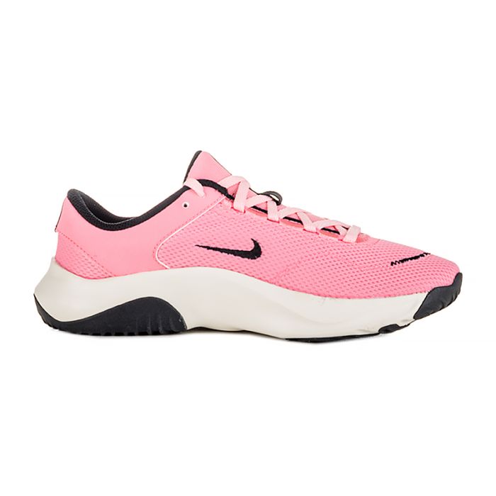 Кросівки Nike Legend Essential 3 Nn