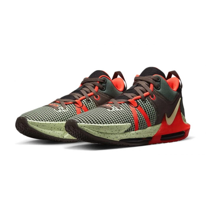 Кросівки Nike Lebron Witness VII