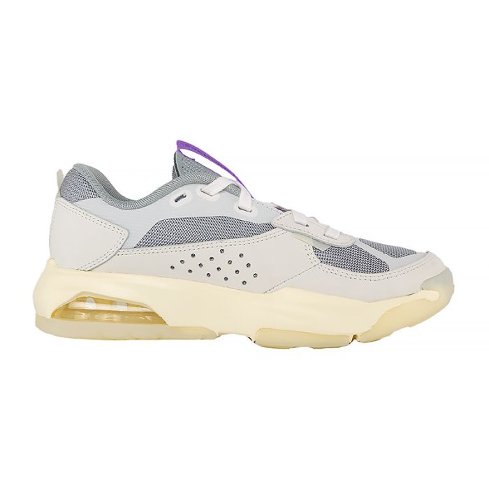 Кросівки баскетбольні JORDAN AIR 200E