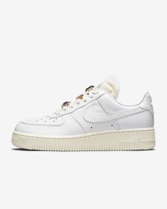 Кросівки Nike WMNS AIR FORCE 1 LO PRM