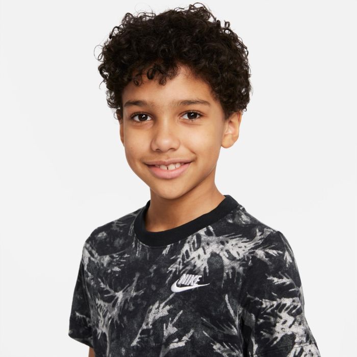 Футболка DQ3857-010 Nike