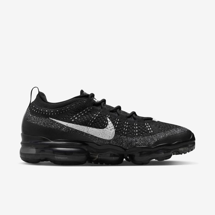 Кросівки Nike AIR VAPORMAX 2023 FK