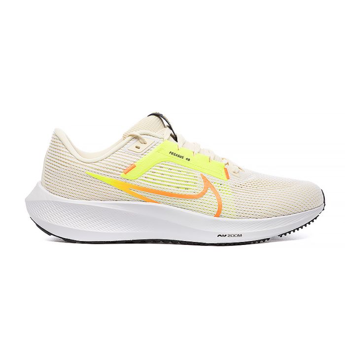 Кросівки бігові Nike Pegasus 40 DV3853-101