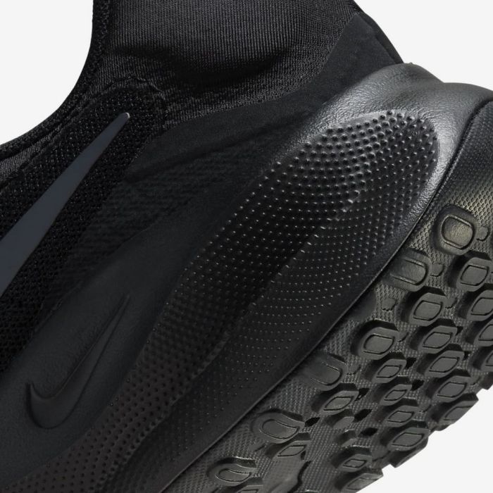 Кросівки Nike REVOLUTION 7