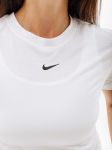 Футболка Nike W NSW TEE ESSNTL SLIM CRP LBR Футболка Nike W NSW TEE ESSNTL SLIM CRP LBR