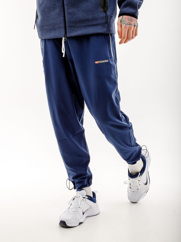 Штани Nike TRACK CLUB PANT