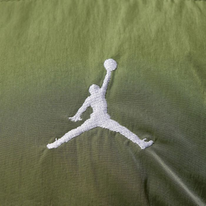 Пуховик Air Jordan Essentials Green