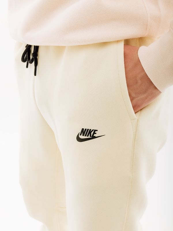 Штани Nike JGGR