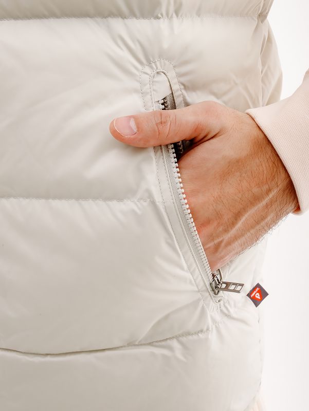 Жилетка чоловіча Nike Storm-Fit Windrunner Beige/White