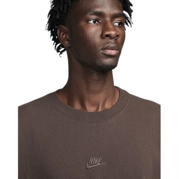 Футболка NIKE ESS