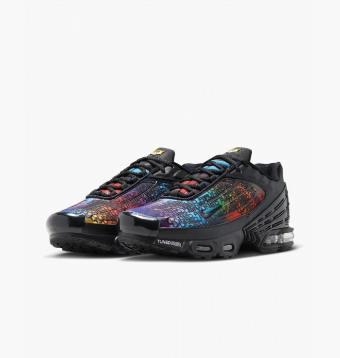 Кросівки Nike AIR MAX PLUS III PRM