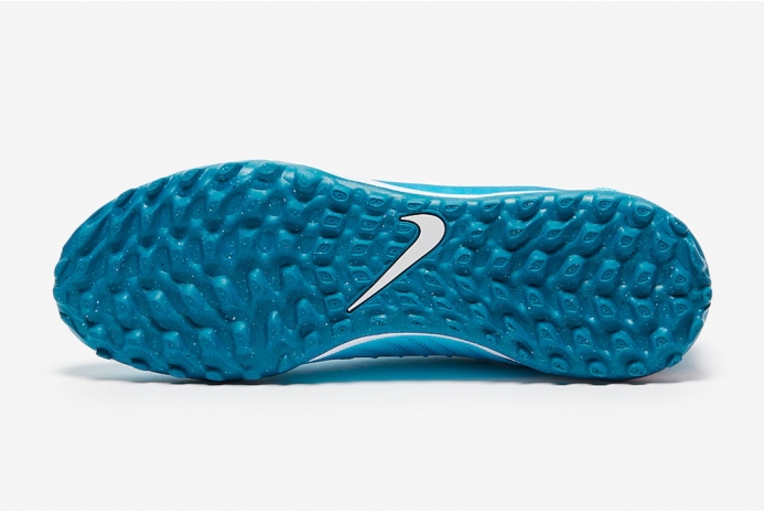 Сороконіжки Nike PHANTOM LUNA II ACADEMY TF