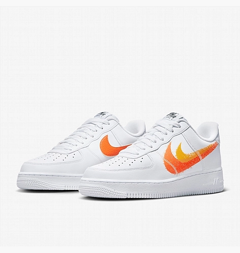 Кросівки Nike AIR FORCE 1 07
