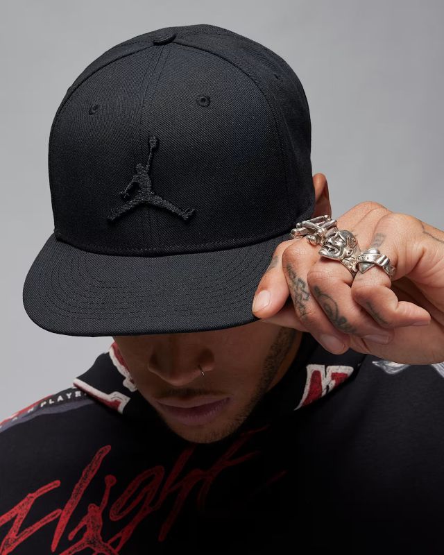 Бейсболка Jordan U PRO CAP S FB JUMPMAN