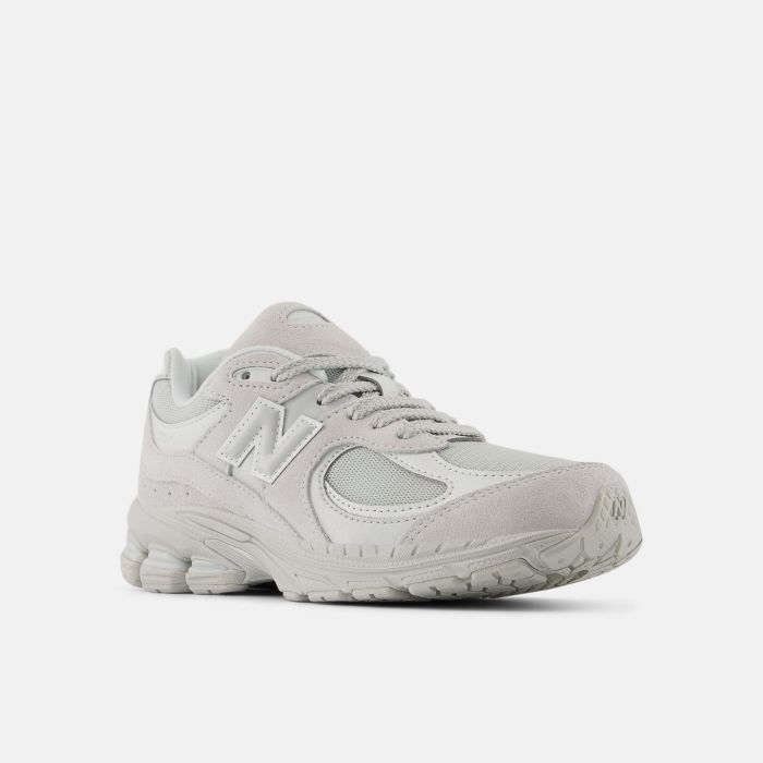 Кросівки New Balance 2002R