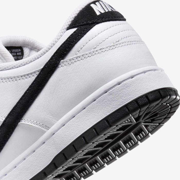 Кросівки Nike SB DUNK LOW PRO