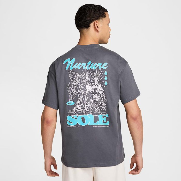 Футболка чоловіча Nike U Nsw Tee M90 Oc Blooming Grey