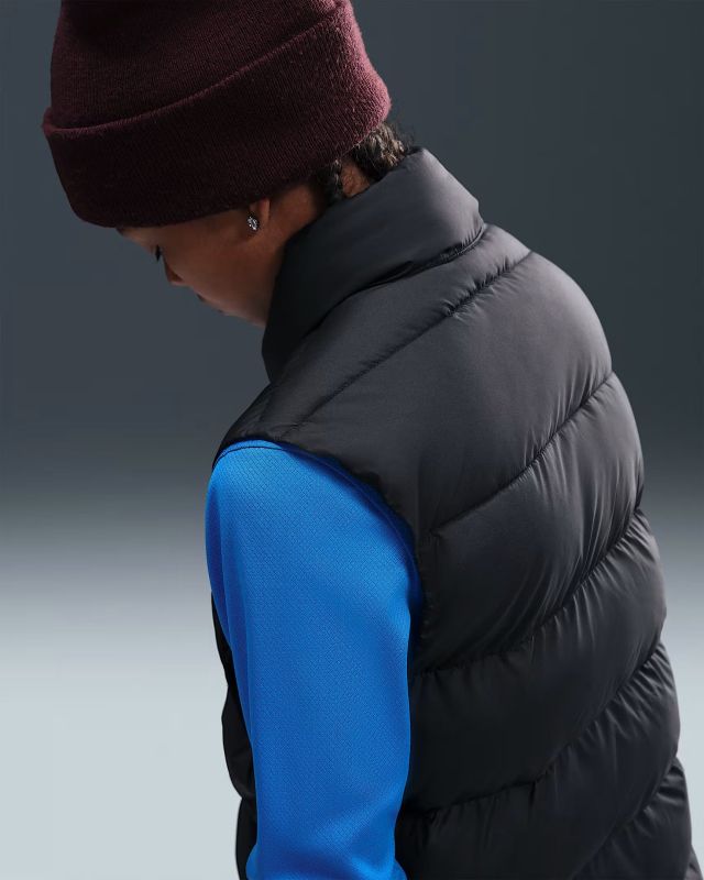 Жилетка HJ2537-010 Nike