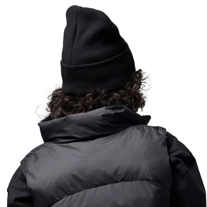 Шапка Jordan U PEAK BEANIE SATN LINED ESS