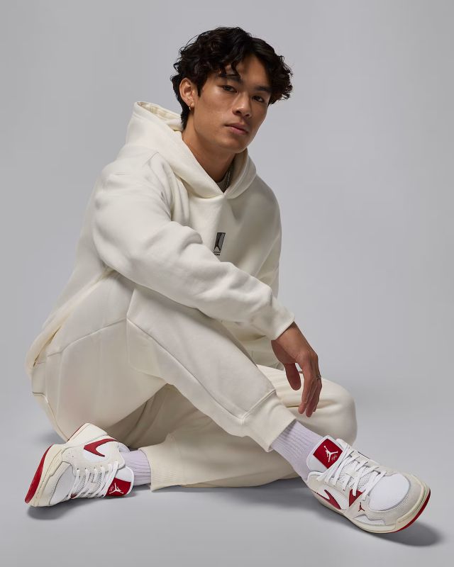 Кросівки Jordan CMFT ERA