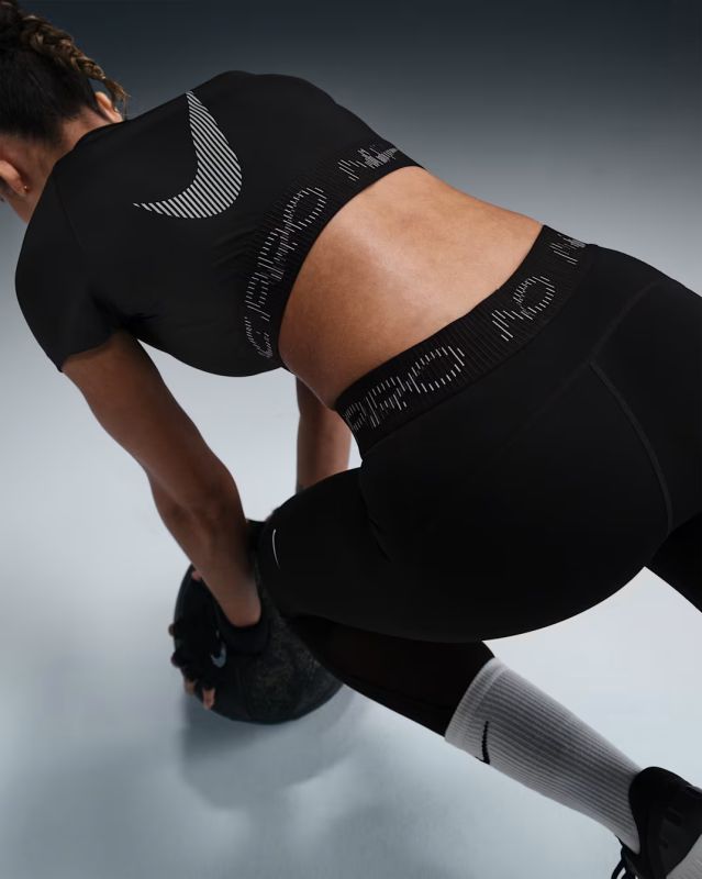 Топ жіночий Nike Np Dri-Fit Ss Crop Top Tt Gx Black