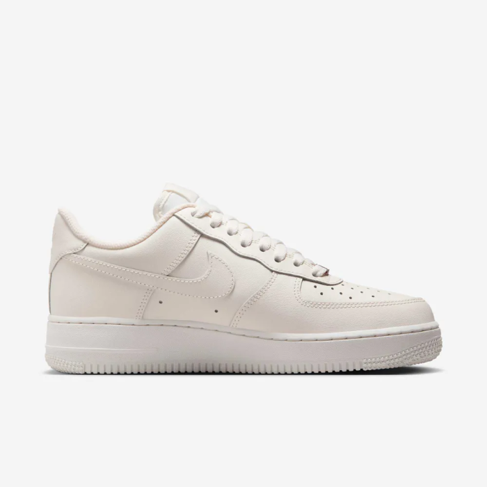 Кросівки Nike Air Force 1 Low 'Liquid Metal Swoosh Metallic Pink'
