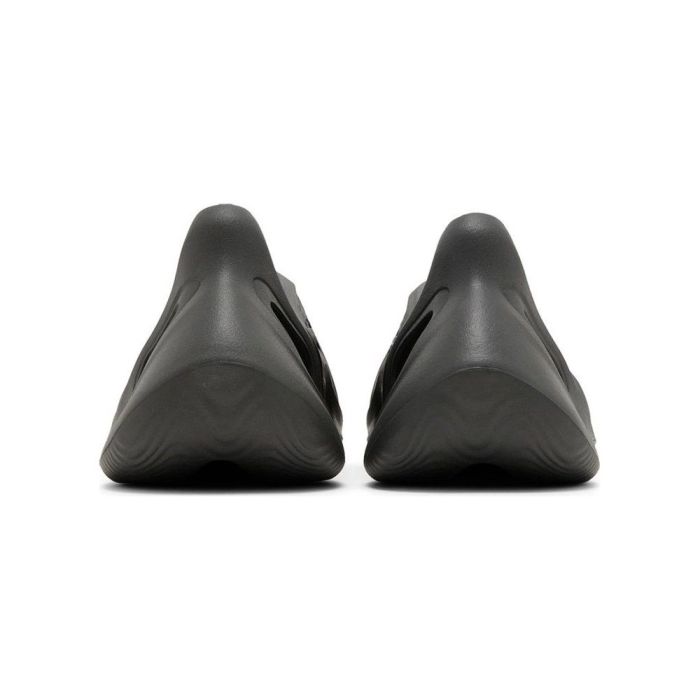 Шльопанці ADIDAS YEEZY FOAM RUNNER CARBON