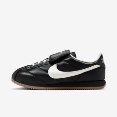 Кросівки Nike CORTEZ SE