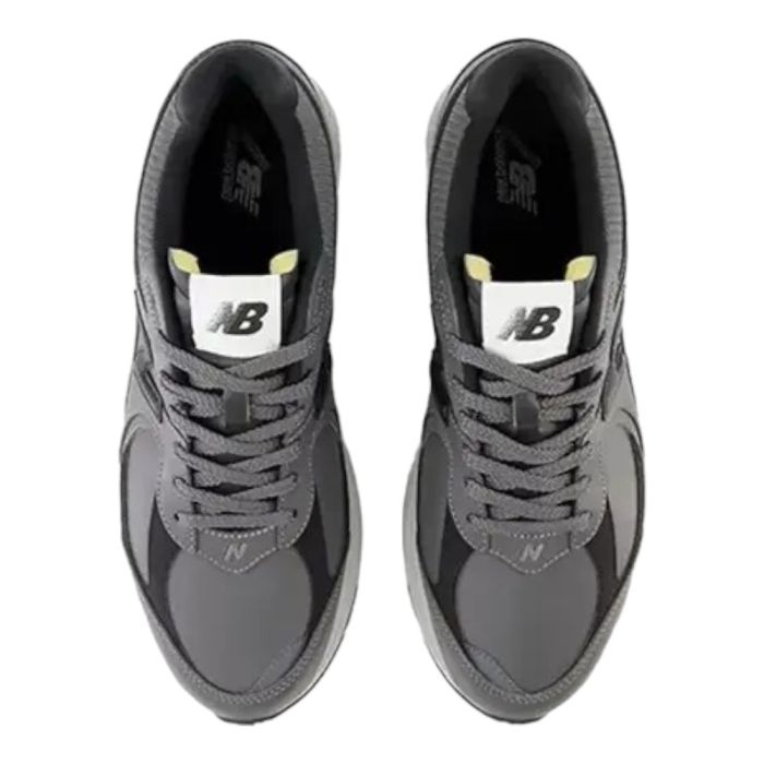 Кросівки New Balance 2002R