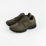 Кросівки NEW BALANCE 2002R