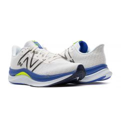 Кросівки New Balance FuelCell Propel v4