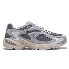 Кросівки чоловічі New Balance Grey Running Shoes Sneakers (ML725AA)