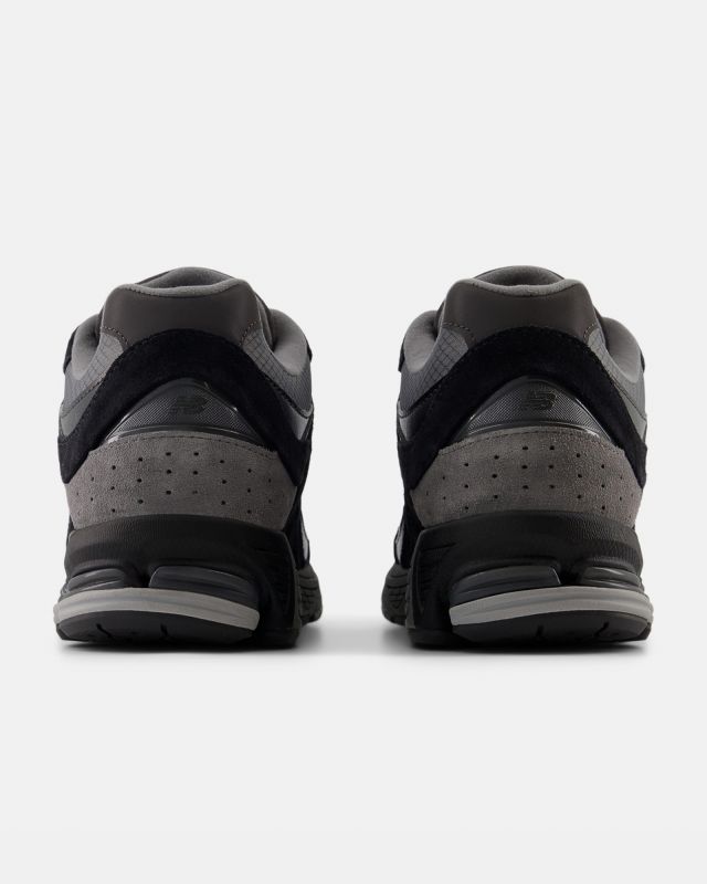 Кросівки  New Balance 2002